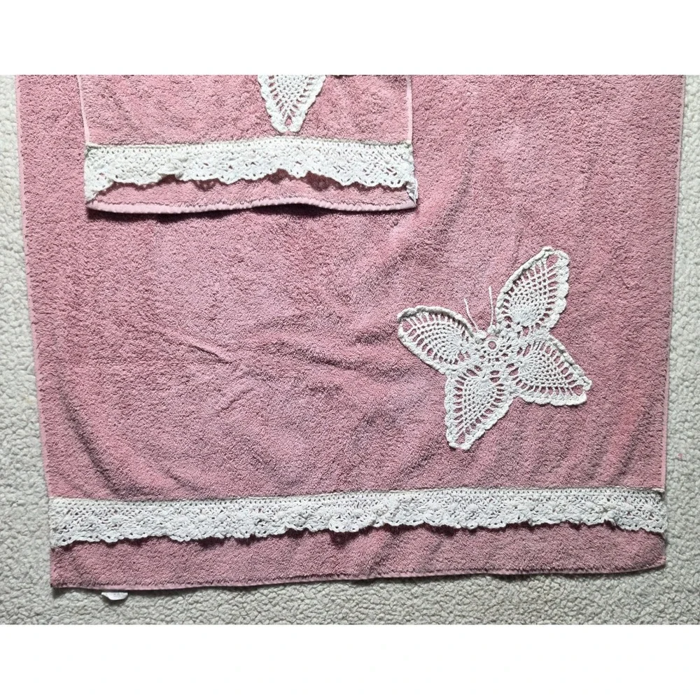 Vintage Cannon Pink Cotton Towel Set Butterfly Crochet Lace Trim Made in USA